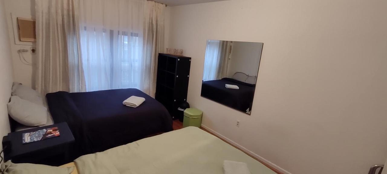 Spacious Room For 4 People In Williamsburg ! Нью-Йорк Экстерьер фото